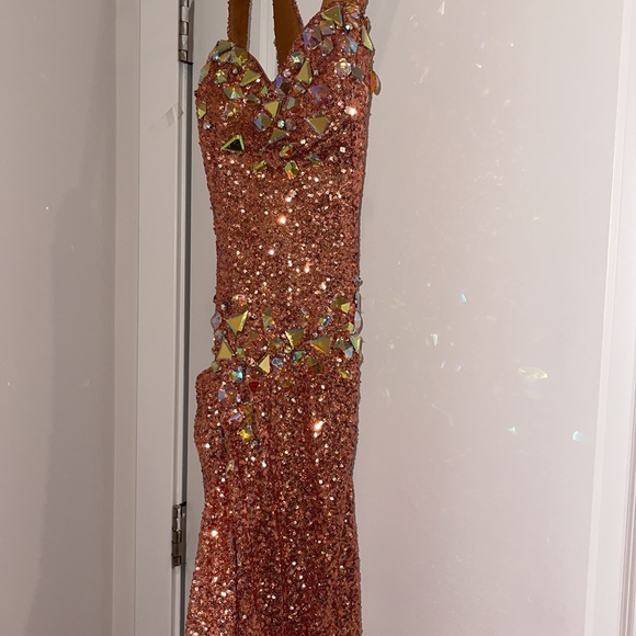 Prom Or Elegant Party Dress - Picture 6 of 10